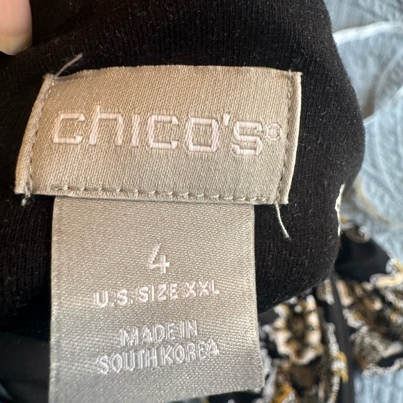 Chico’s Top - Picture 3 of 9